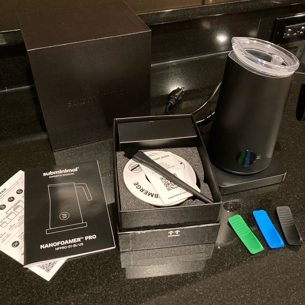 Subminimal Nanofoamer Pro milk frother